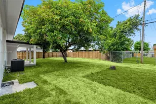 4011 NW 171st St, Miami Gardens, FL 33055 - Photo 15