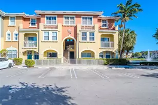 10855 NW 88th Terrace, Doral, FL 33178 - Photo 1