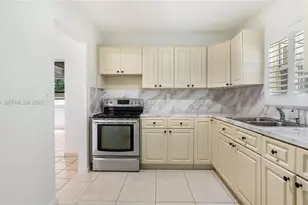 19200 NW 44th Ave, Miami Gardens, FL 33055 - Photo 17
