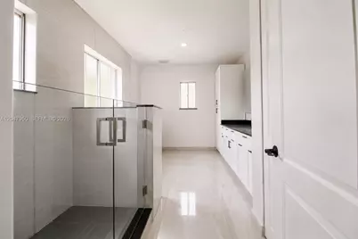 1351 NE 41st Pl, Homestead, FL 33033 - Photo 17