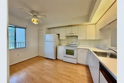 1351 SW 141st Ave #308G, Pembroke Pines, FL 33027 - Photo 3