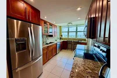100 Golden Isles Dr #901, Hallandale Beach, FL 33009 - Photo 23