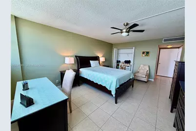 100 Golden Isles Dr #901, Hallandale Beach, FL 33009 - Photo 31
