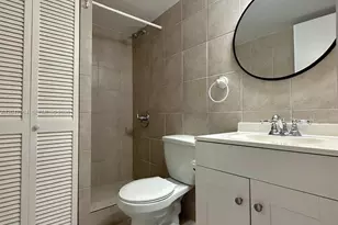 1300 NE 191st St, Miami, FL 33179 - Photo 15