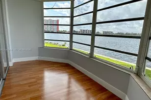 1300 NE 191st St, Miami, FL 33179 - Photo 25