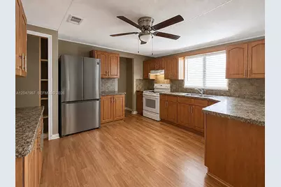 19800 SW 180th Ave Lot 583, Miami, FL 33187 - Photo 5