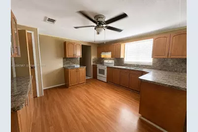 19800 SW 180th Ave Lot 583, Miami, FL 33187 - Photo 9