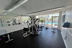 2350 NE 135th St, North Miami, FL 33181 - Photo 15