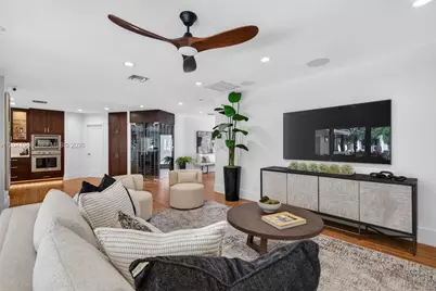 3050 NE 41st St, Fort Lauderdale, FL 33308 - Photo 9