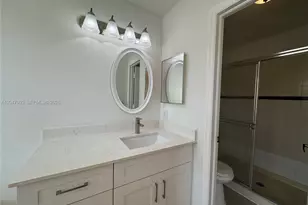 1595 Seagrape Way, Hollywood, FL 33019 - Photo 25