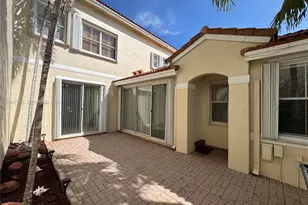1595 Seagrape Way, Hollywood, FL 33019 - Photo 1