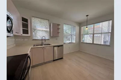 1595 Seagrape Way #-, Hollywood, FL 33019 - Photo 5