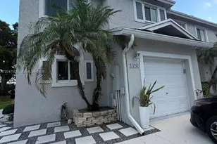 1428 SW 47th Ave, Deerfield Beach, FL 33442 - Photo 3