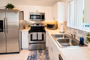 1428 SW 47th Ave, Deerfield Beach, FL 33442 - Photo 5