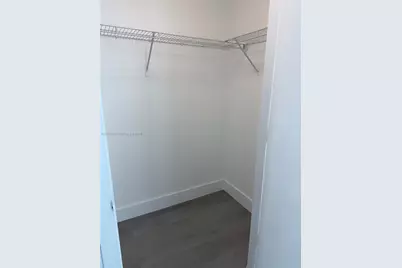 500 Brickell Ave #2907, Miami, FL 33131 - Photo 13