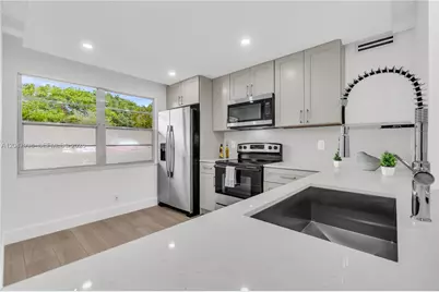 2305 Lucaya Ln #H1, Coconut Creek, FL 33066 - Photo 3