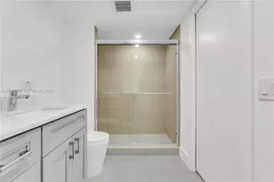 2305 Lucaya Ln, Coconut Creek, FL 33066 - Photo 29