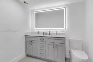 2305 Lucaya Ln, Coconut Creek, FL 33066 - Photo 13