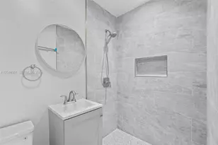 1634 NE 4th Pl, Fort Lauderdale, FL 33301 - Photo 11