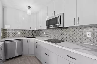 1634 NE 4th Pl, Fort Lauderdale, FL 33301 - Photo 7