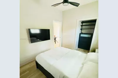 220 NW 126th St #B, North Miami, FL 33168 - Photo 13