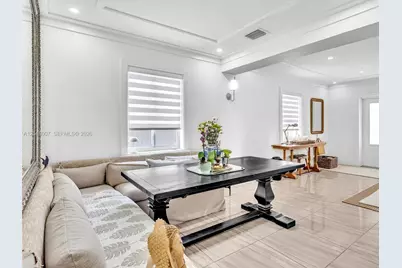 310 SW 65th Ave, Miami, FL 33144 - Photo 15