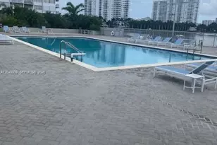 18061 Biscayne Blvd, Aventura, FL 33160 - Photo 27