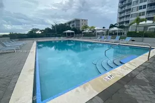 18061 Biscayne Blvd, Aventura, FL 33160 - Photo 27
