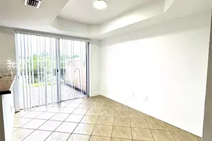 14302 SW 11th St, Pembroke Pines, FL 33027 - Photo 9