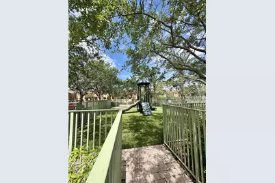 14302 SW 11th St #1101, Pembroke Pines, FL 33027 - Photo 37