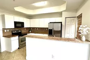 14302 SW 11th St, Pembroke Pines, FL 33027 - Photo 7