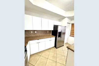 14302 SW 11th St #1101, Pembroke Pines, FL 33027 - Photo 5