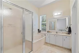 1097 Allamanda Way, Weston, FL 33327 - Photo 35