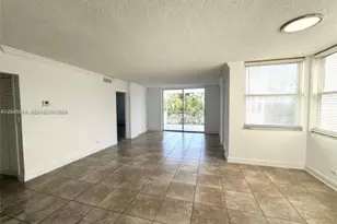 3660 NE 166th St, North Miami Beach, FL 33160 - Photo 7