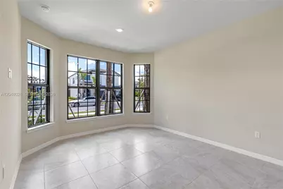 4480 Gramercy Dr, Oakland Park, FL 33309 - Photo 13