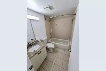 8877 Fontainebleau Blvd #202, Miami, FL 33172 - Photo 9