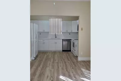 2926 SW 26 St, Miami, FL 33133 - Photo 5