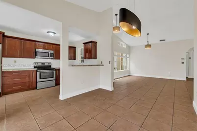 4916 SW 154th Ave, Miami, FL 33185 - Photo 13