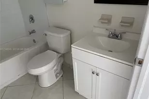 181 NW 47th Ave, Miami, FL 33126 - Photo 7