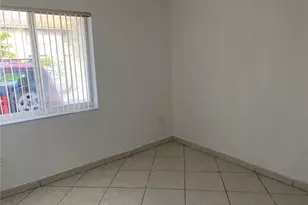 181 NW 47th Ave, Miami, FL 33126 - Photo 13