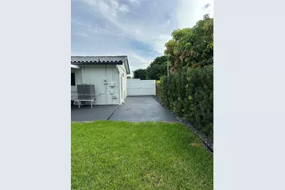 10790 SW 66th Dr #0, Miami, FL 33173 - Photo 19