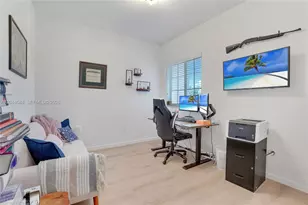 355 SE 1st Dr, Deerfield Beach, FL 33441 - Photo 11