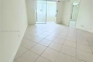 9660 Sunrise Lakes Blvd, Sunrise, FL 33322 - Photo 9