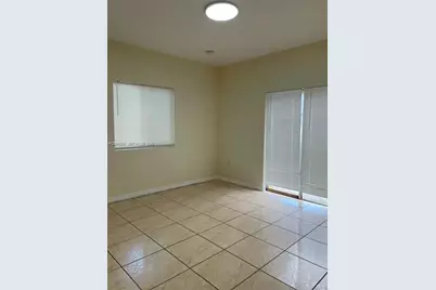 1240 NW 102nd St #1240, Miami, FL 33147 - Photo 15