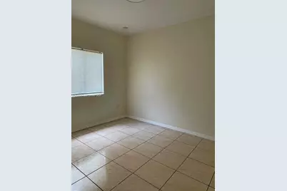 1240 NW 102nd St #1240, Miami, FL 33147 - Photo 13