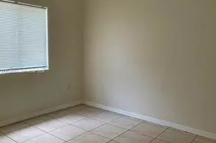 1240 NW 102nd St, Miami, FL 33147 - Photo 13