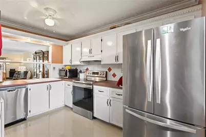204 E Laurel Dr #1204, Margate, FL 3063 - Photo 5