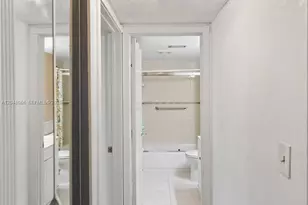 204 E Laurel Dr, Margate, FL 3063 - Photo 25