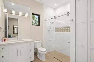 3724 Pine Lake Dr, Weston, FL 33332 - Photo 69