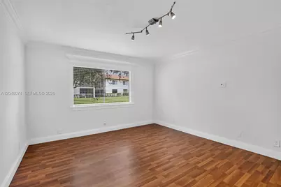 359 Lakeview Dr #102, Weston, FL 33326 - Photo 27